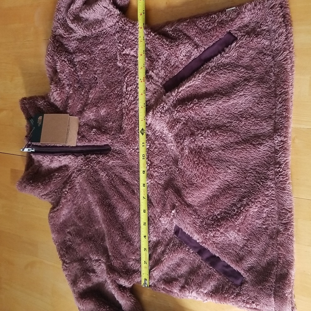 The North Face Furry Fleece Pullover - Picture 5 of 9